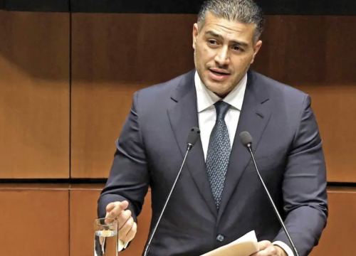 [Imagen de Excelsior]